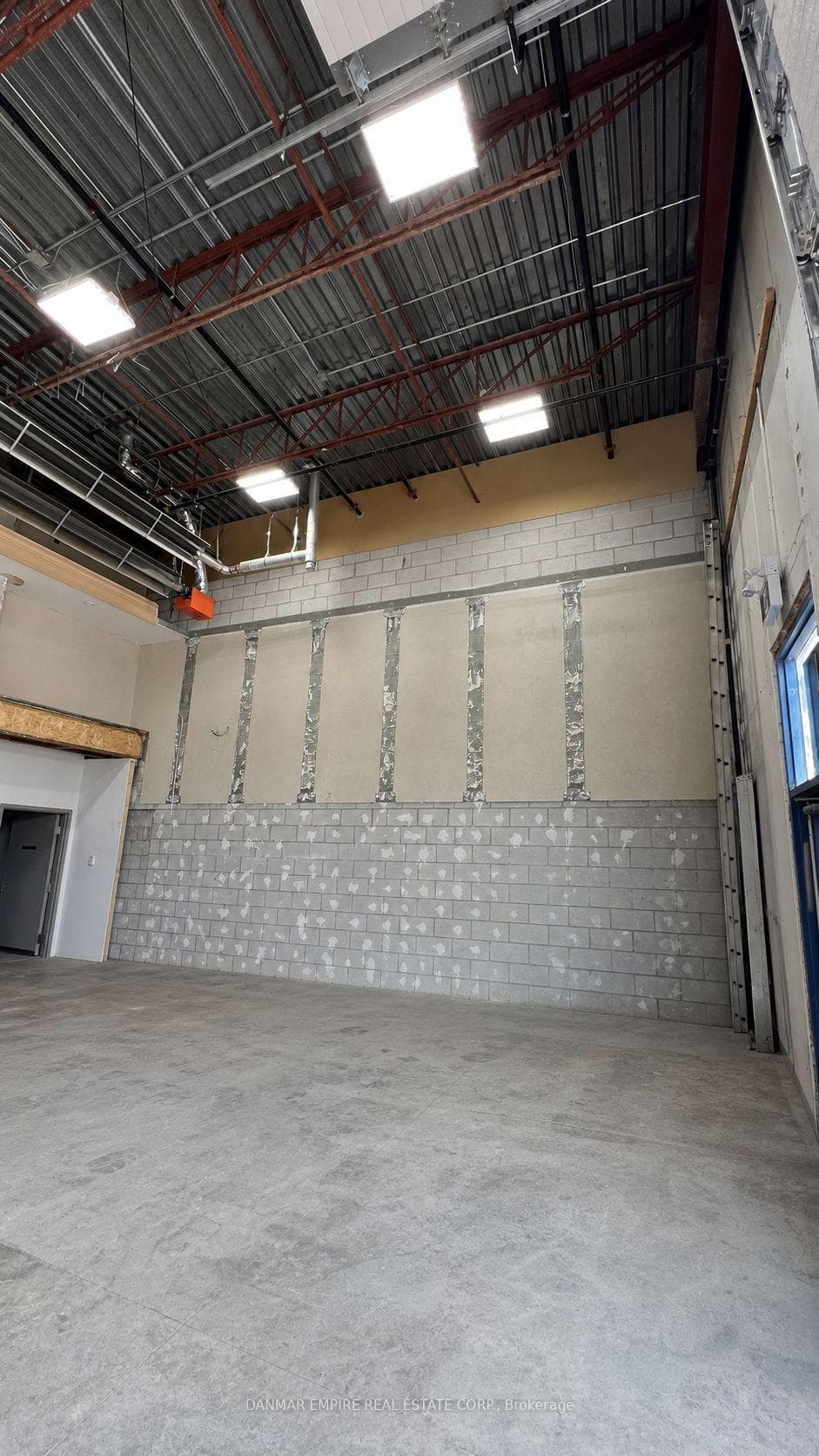 65 Woodstream Boulevard Unit 14 photo 4