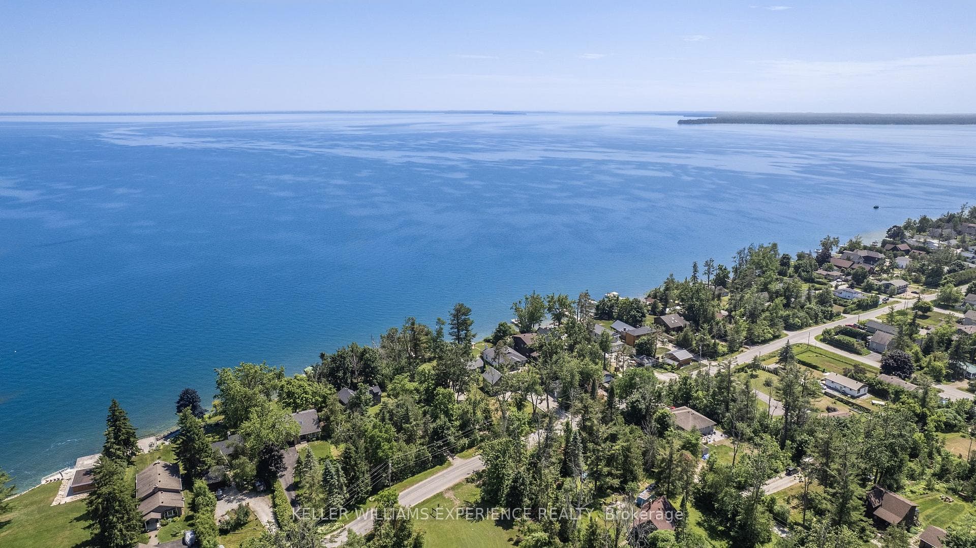 10 Simcoe Road photo 22