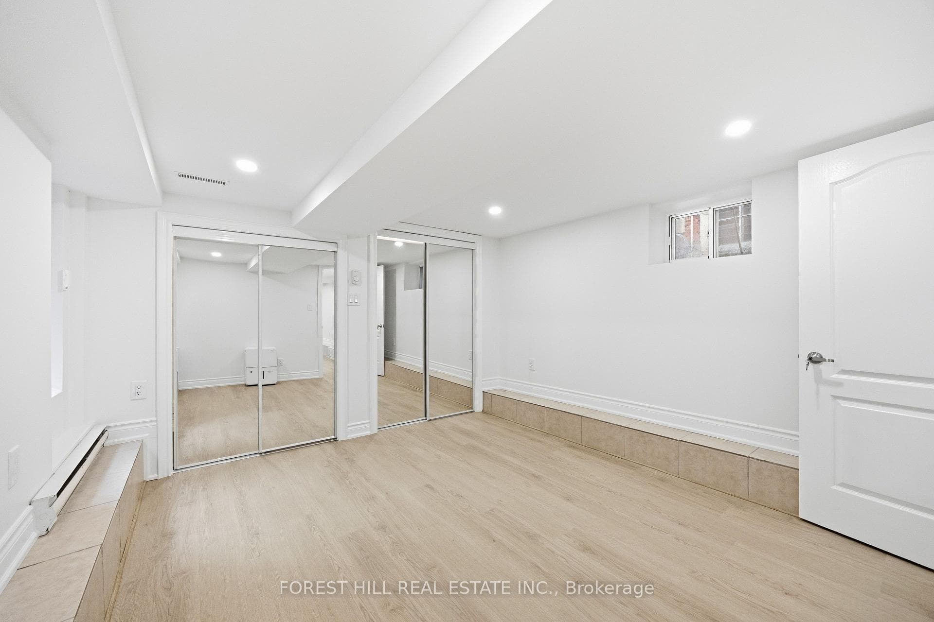 54 Gwynne Avenue Unit Basement photo 12