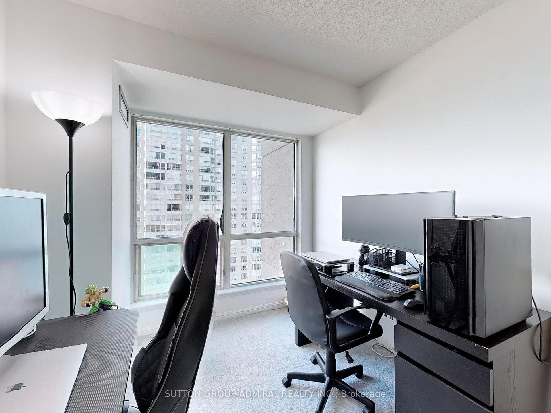 18 Lee Centre Drive Unit 1511 photo 22