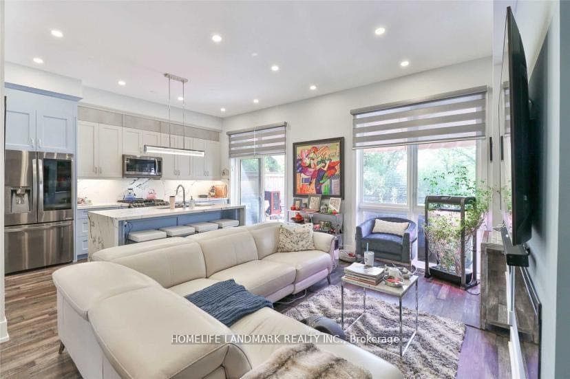 30 Crestridge Drive photo 5