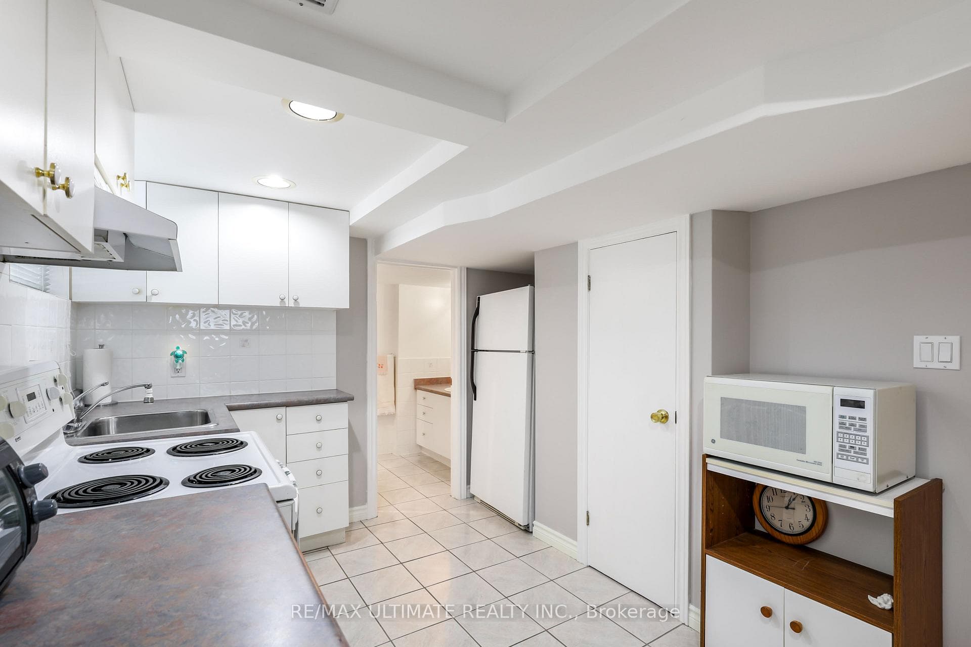 34 Doris Drive photo 18
