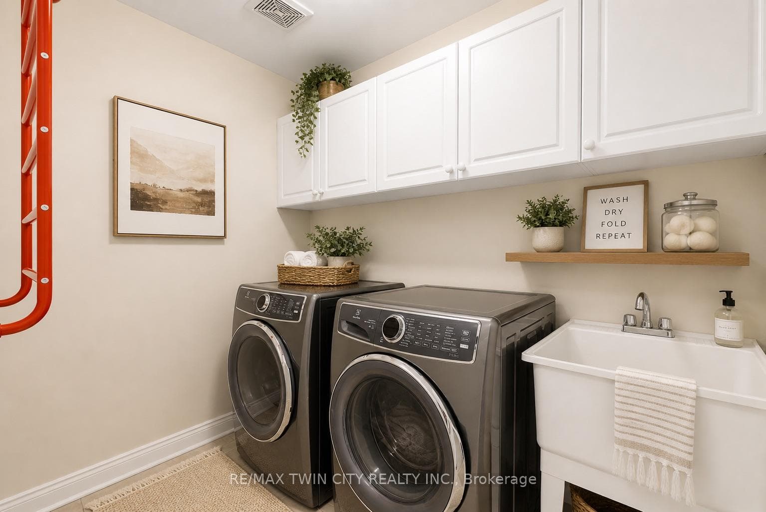 6 Canarygrass Drive photo 29