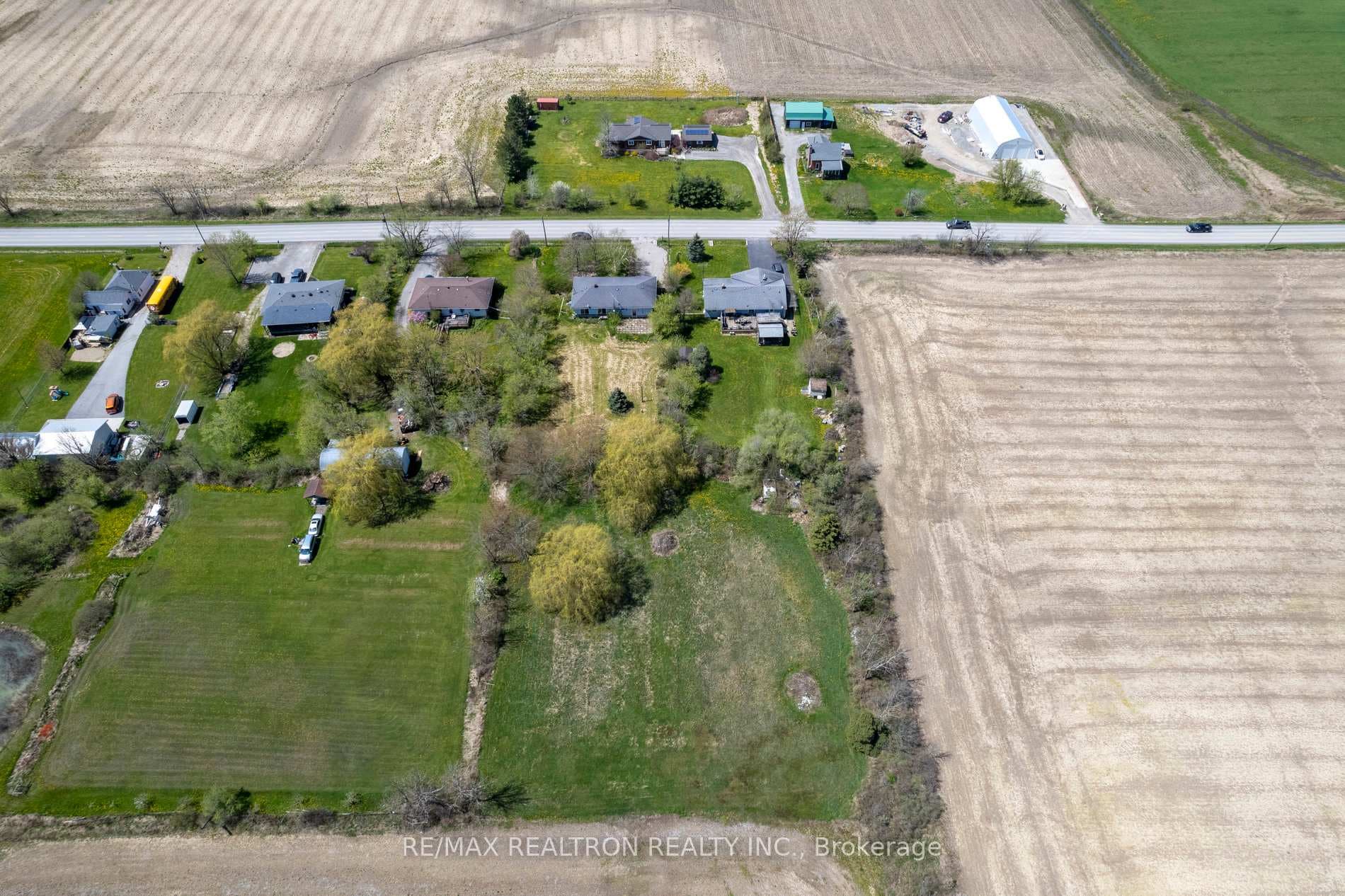 3227 Regional Rd 8 N/A photo 29