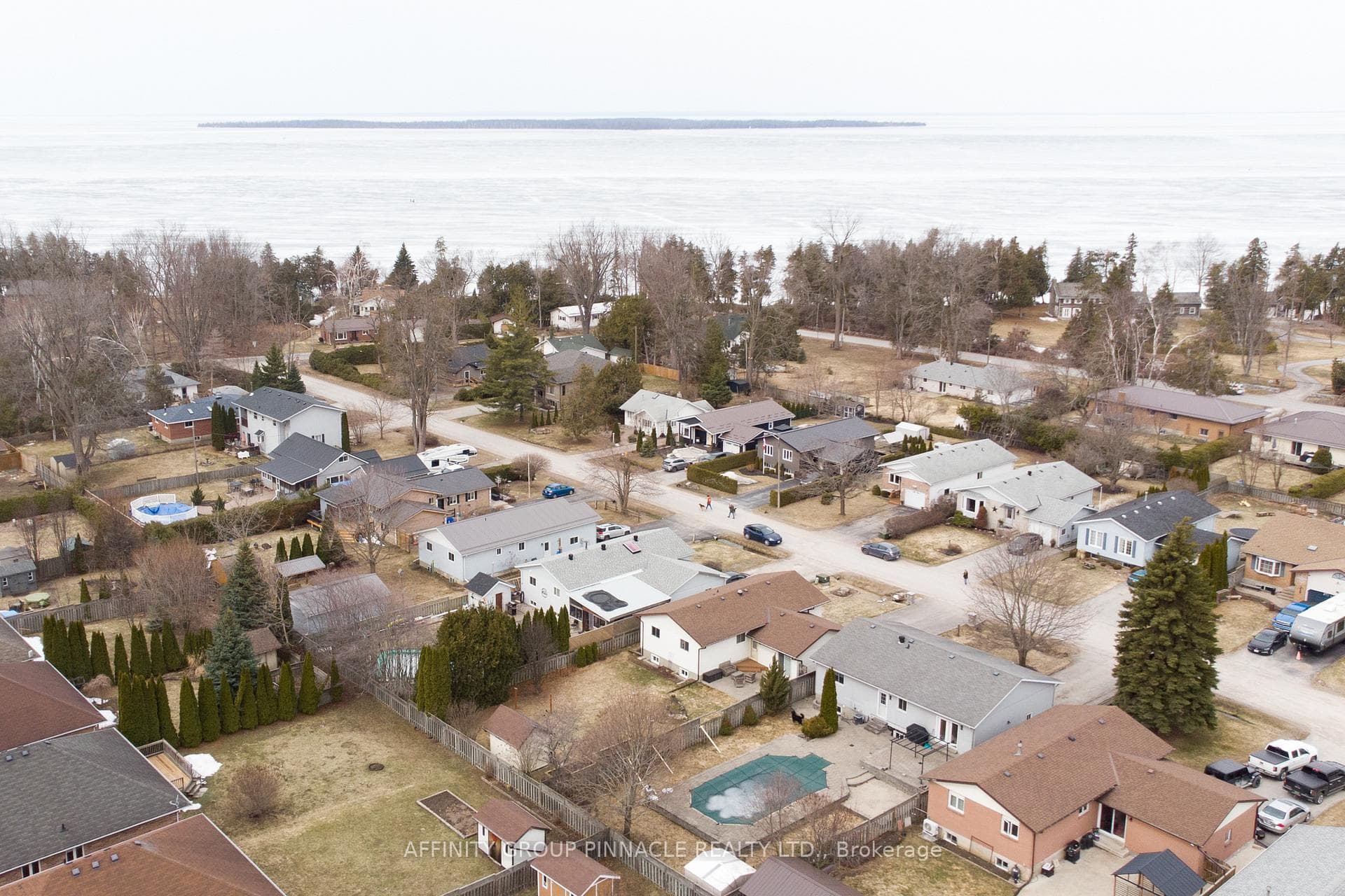 69 Beechwood Avenue photo 39