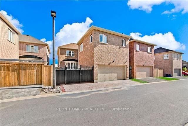 55 Pearl Lake Road Unit (Main) photo 18