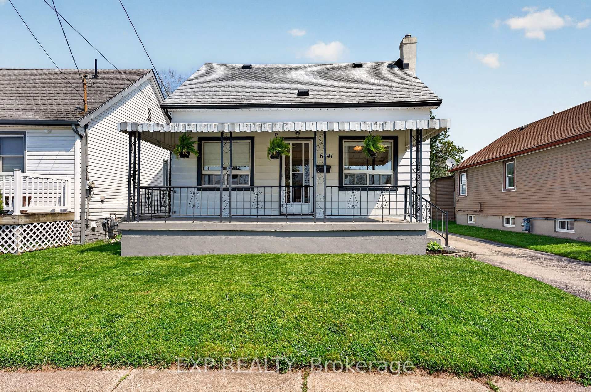 6441 Monroe Street photo 2