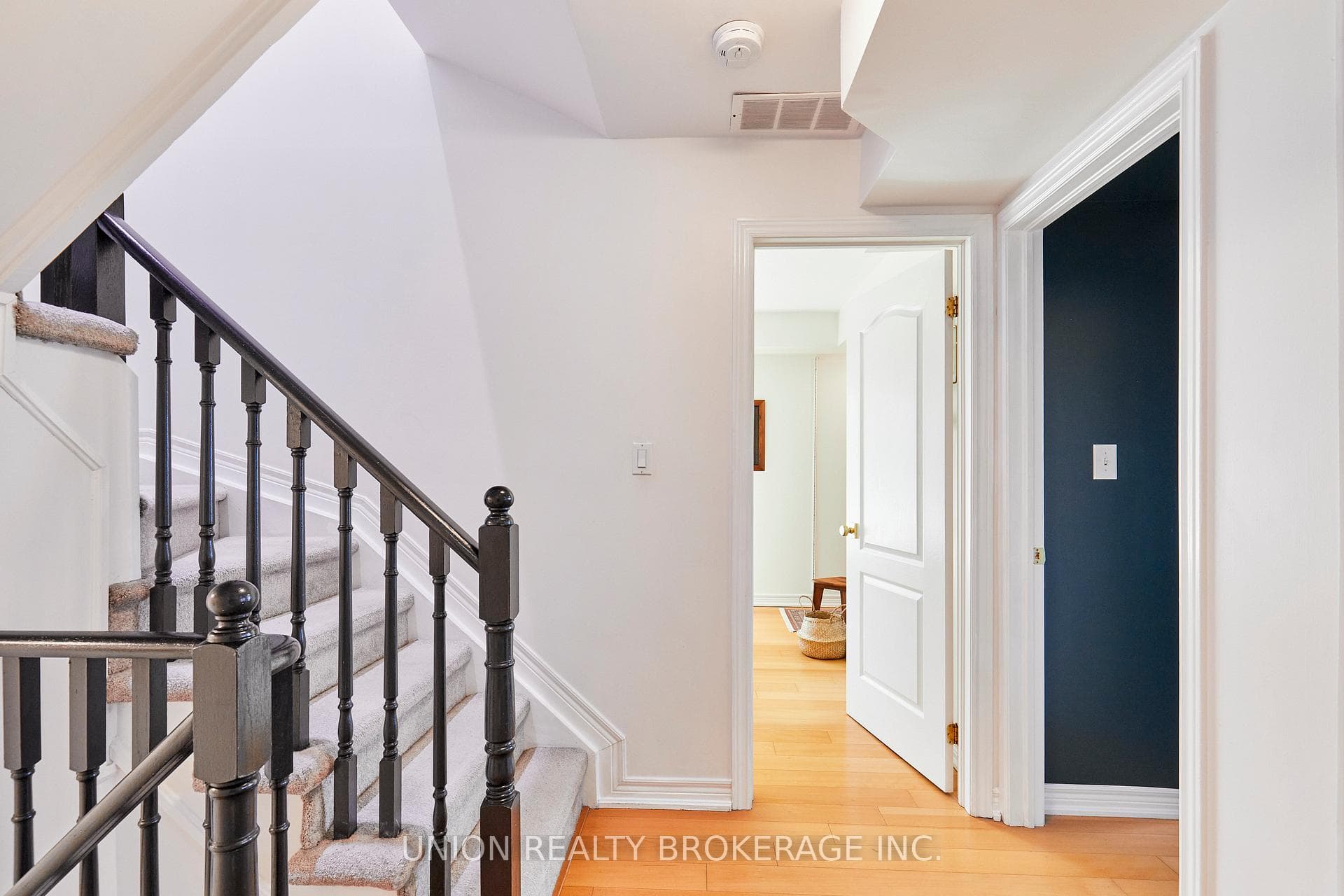 1496 Victoria Park Avenue Unit 256 photo 15
