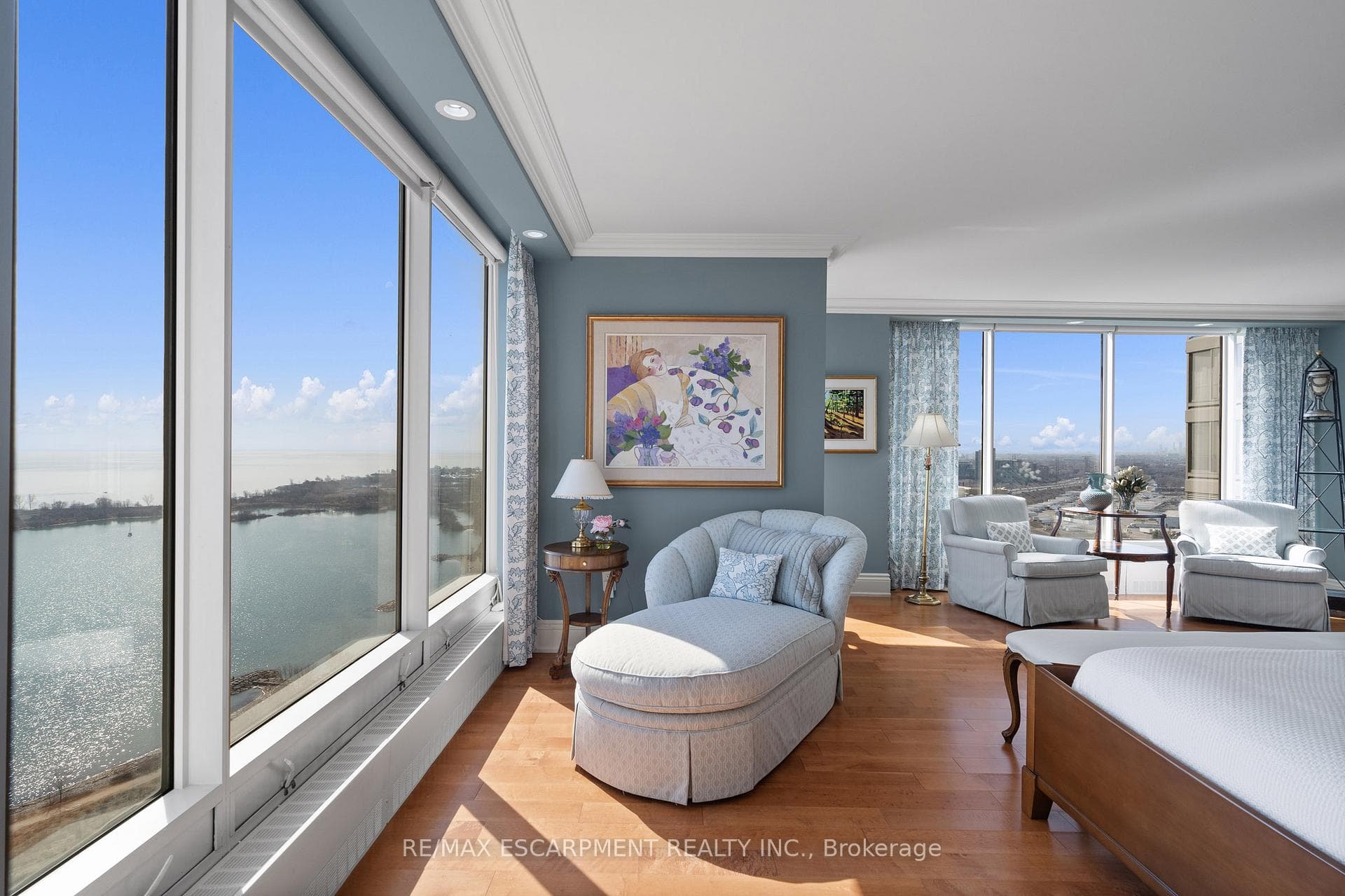 2045 Lake Shore Boulevard Unit 2707 photo 26
