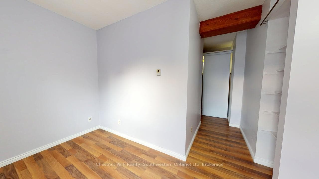 97 Farquhar Street Unit 101 photo 13