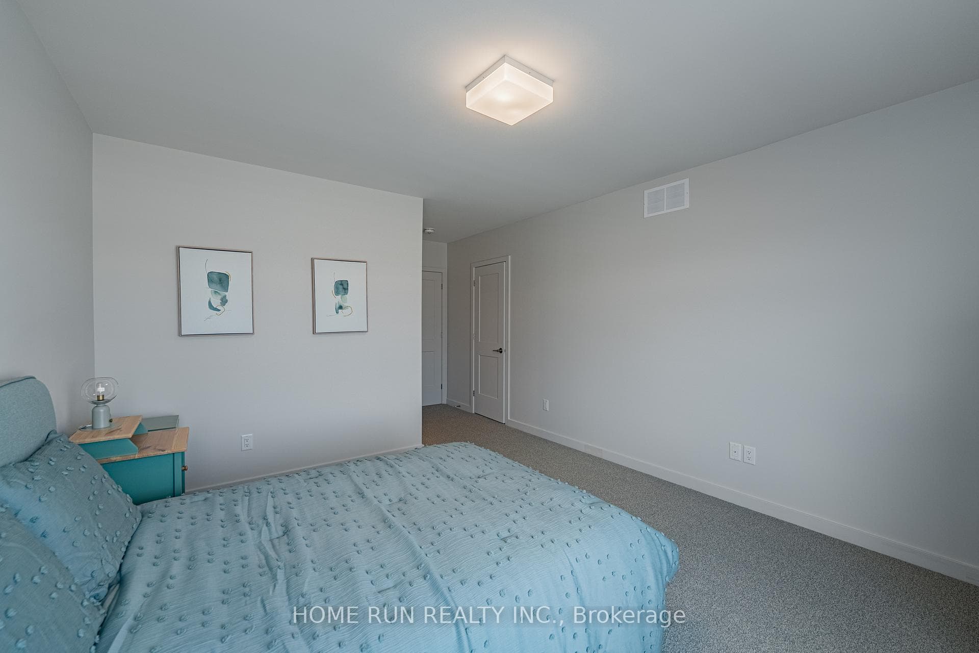 314 Shuttleworth Drive photo 32