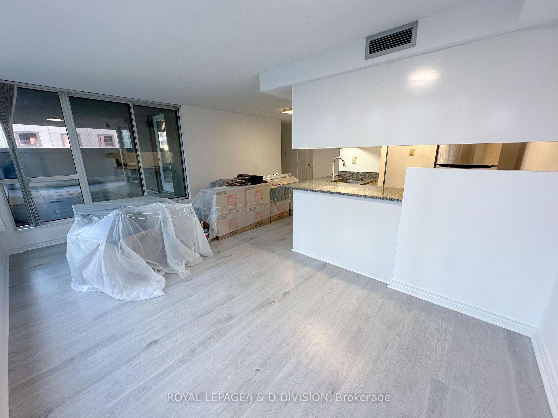 736 Bay Street Unit 310 photo 8