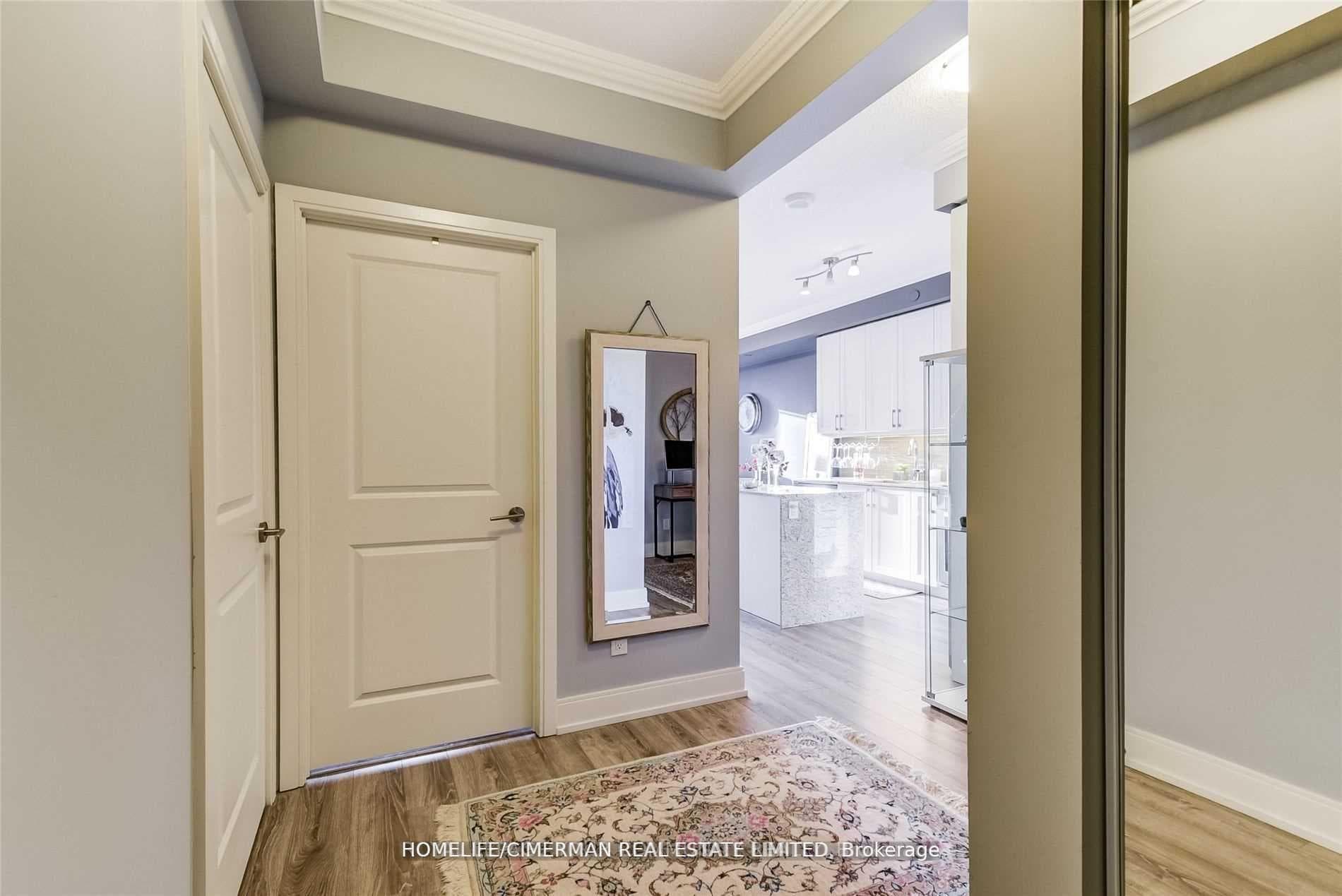 9600 Yonge Street Unit 706B photo 3