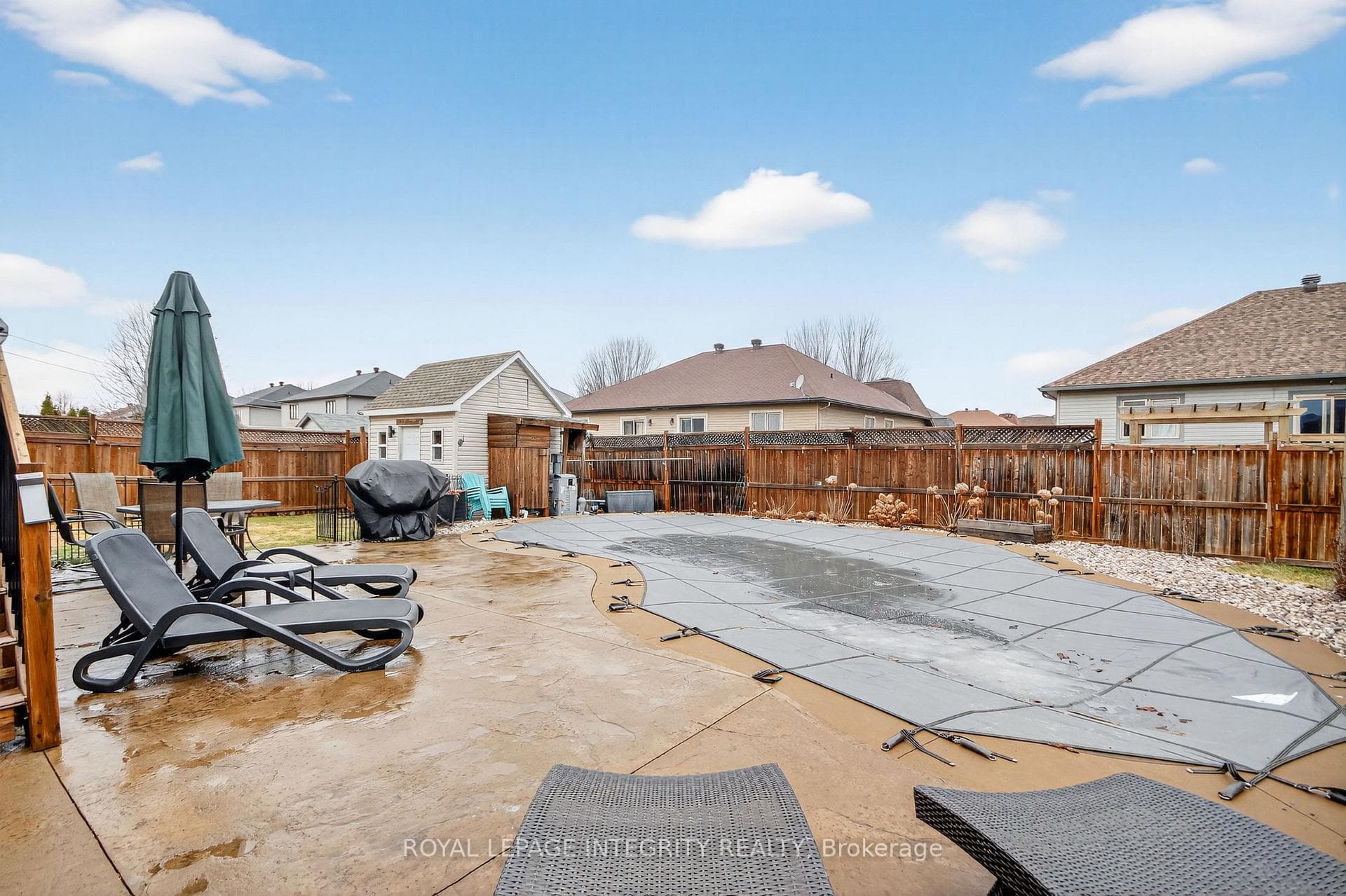 98 Mayer Street photo 36