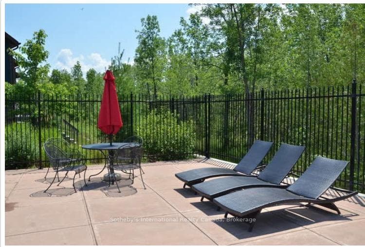 Pool deck