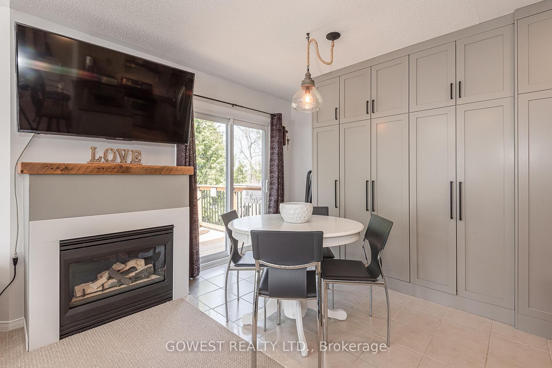 32 Valleymede Court photo 14