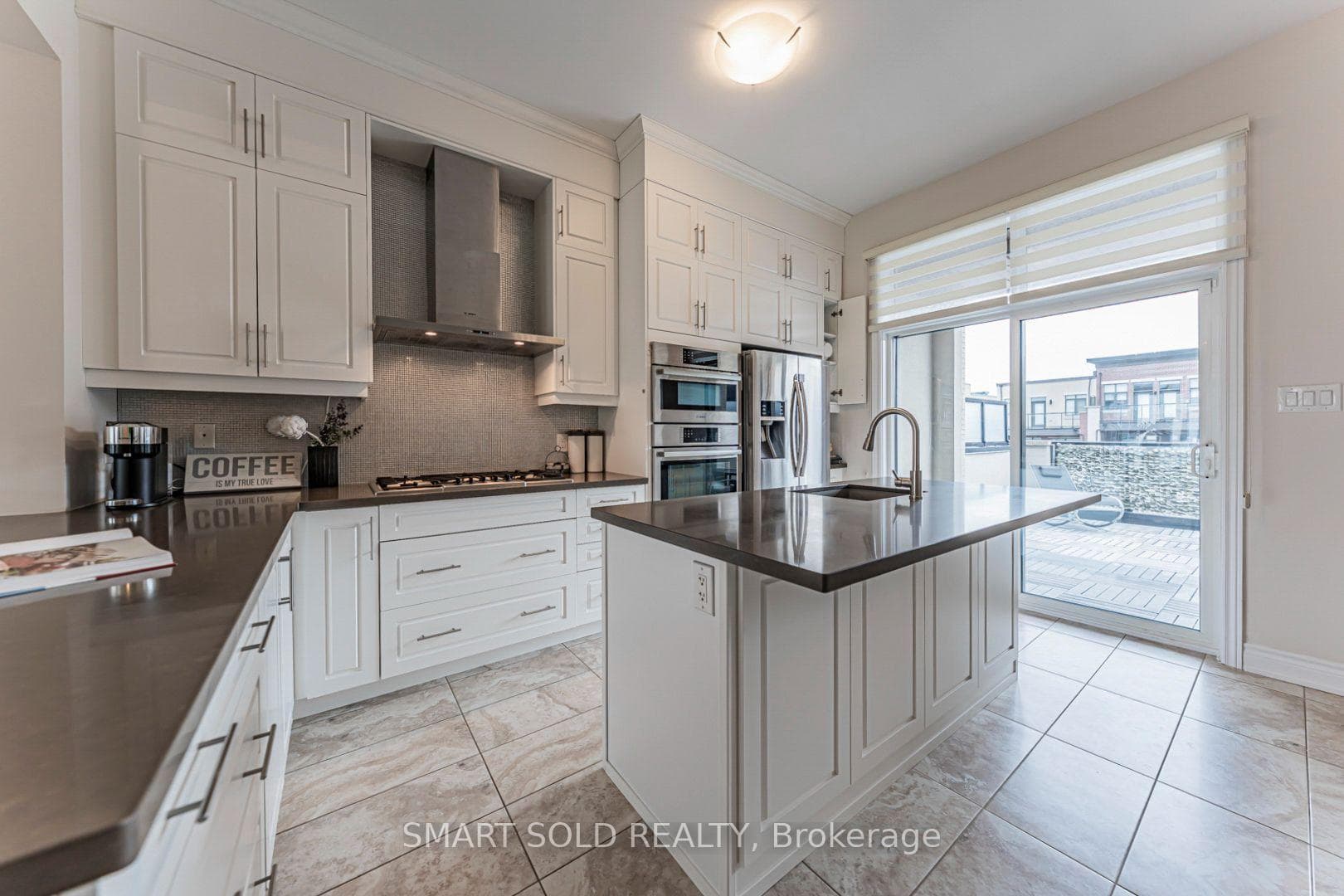 585 Marc Santi Boulevard photo 13