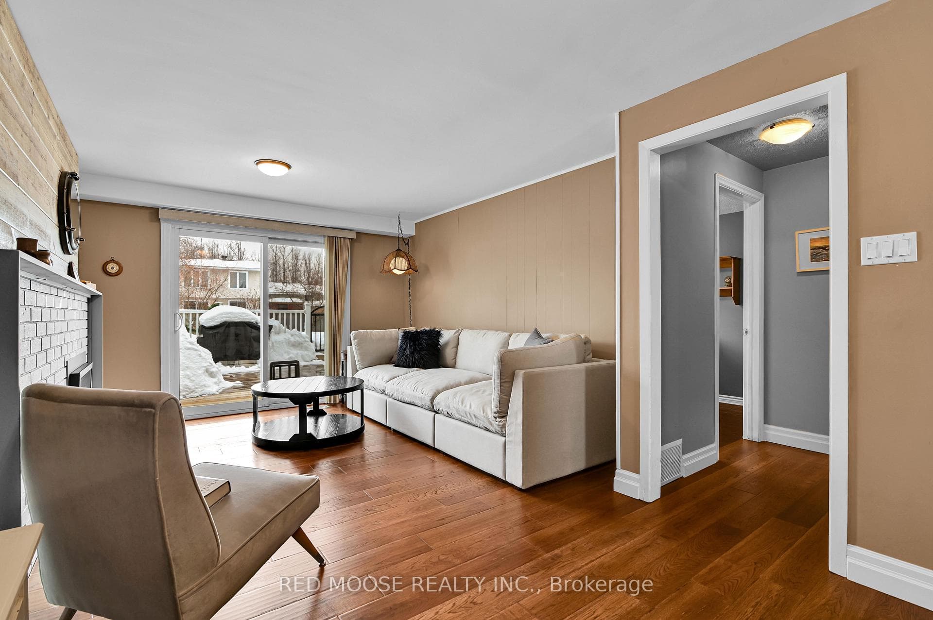 110 Woodfield Drive photo 14