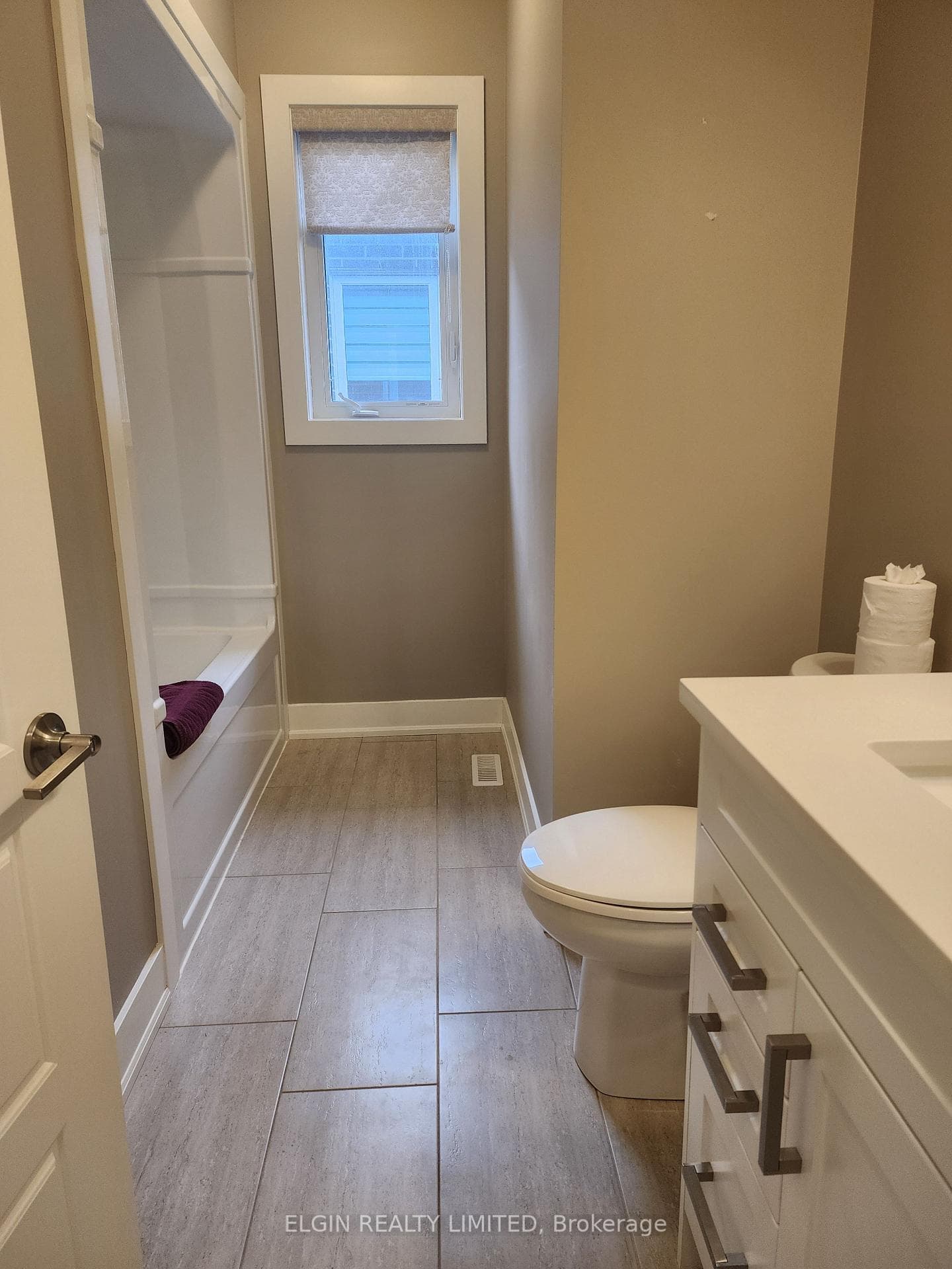 10 Mcpherson Court Unit 20 photo 16
