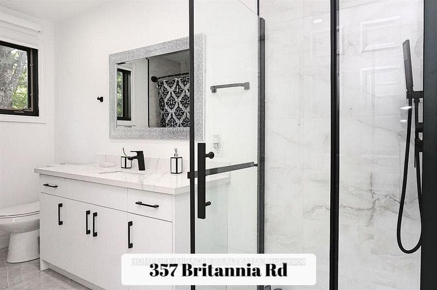 357 Britannia Road photo 32