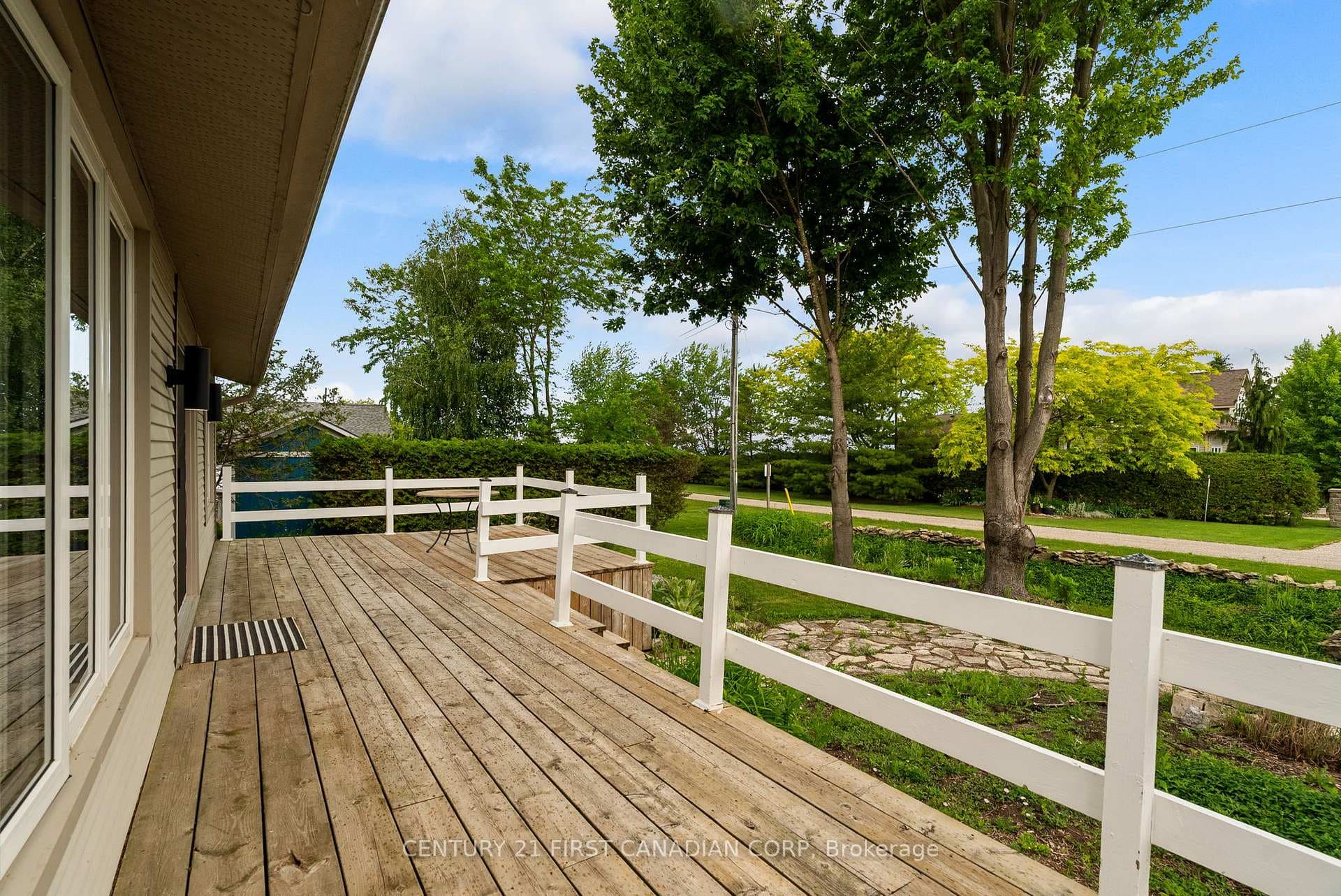 33943 Sunnyridge Road photo 24