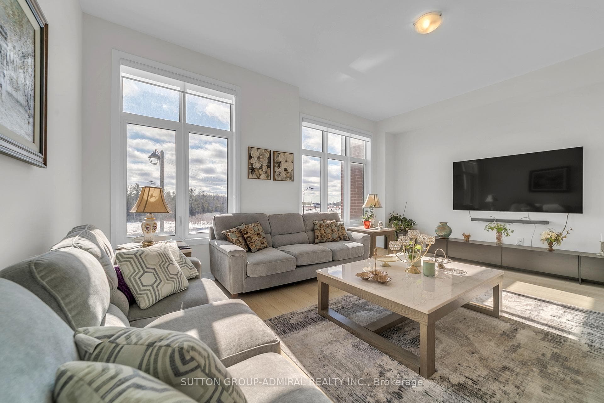 70 Lunay Drive photo 15