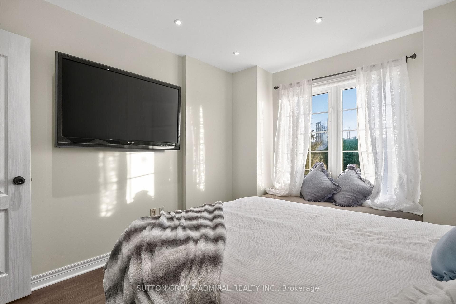 91 Ozner Court photo 24