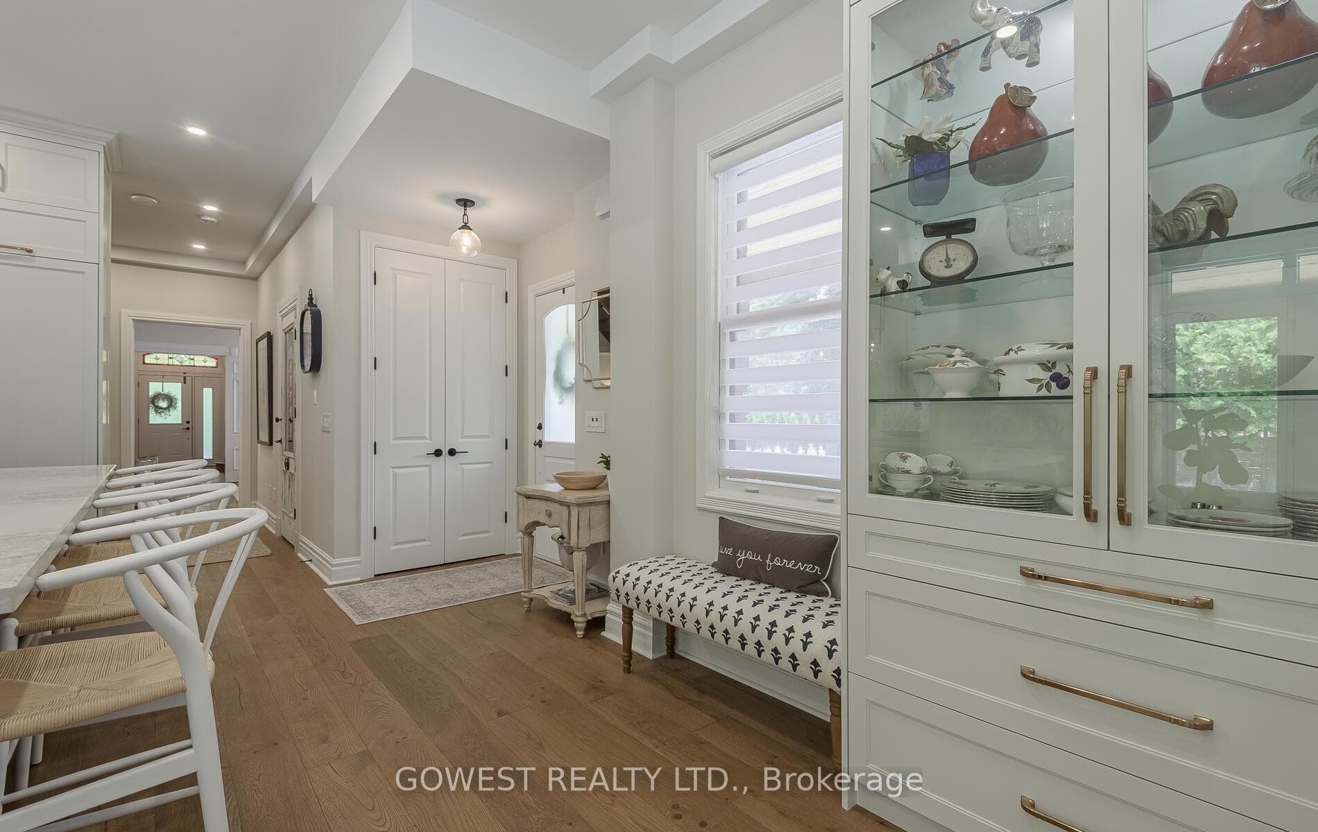 376 Chartwell Road photo 19
