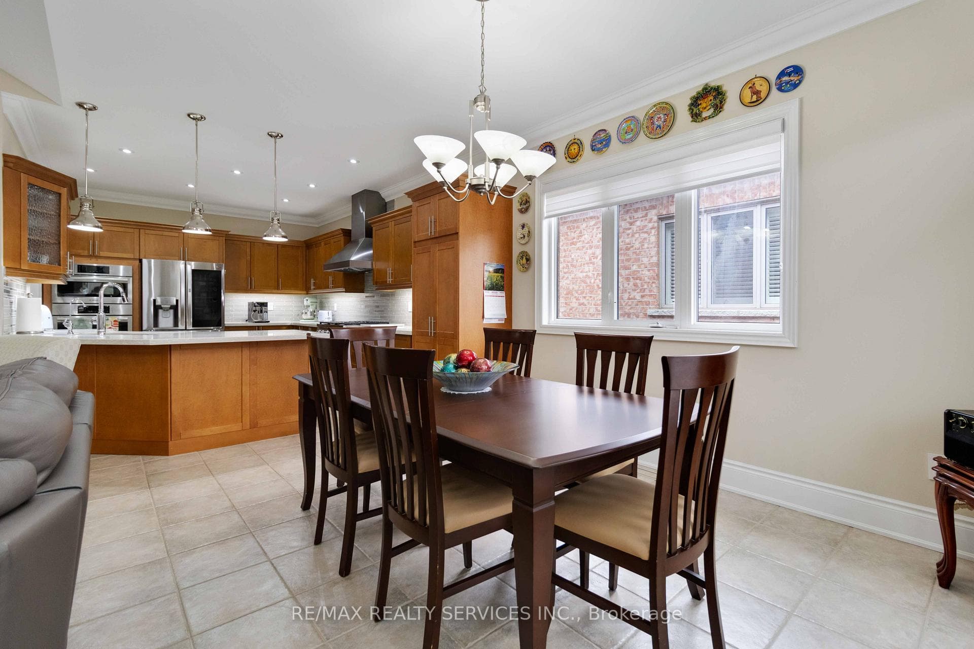 15 Valleystream Circle photo 8