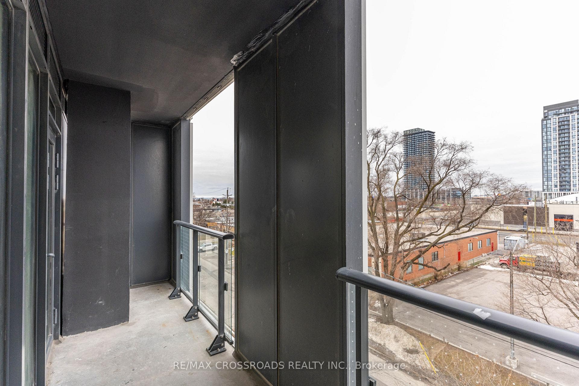1037 The Queensway N/A Unit 312 photo 33