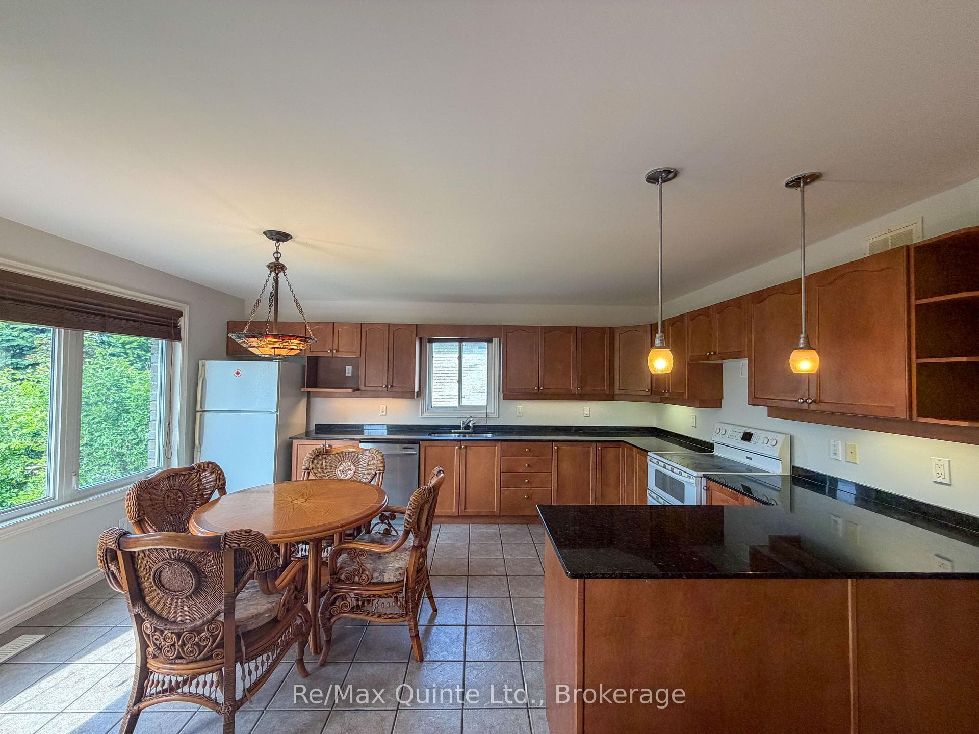 Dining - Kitchen