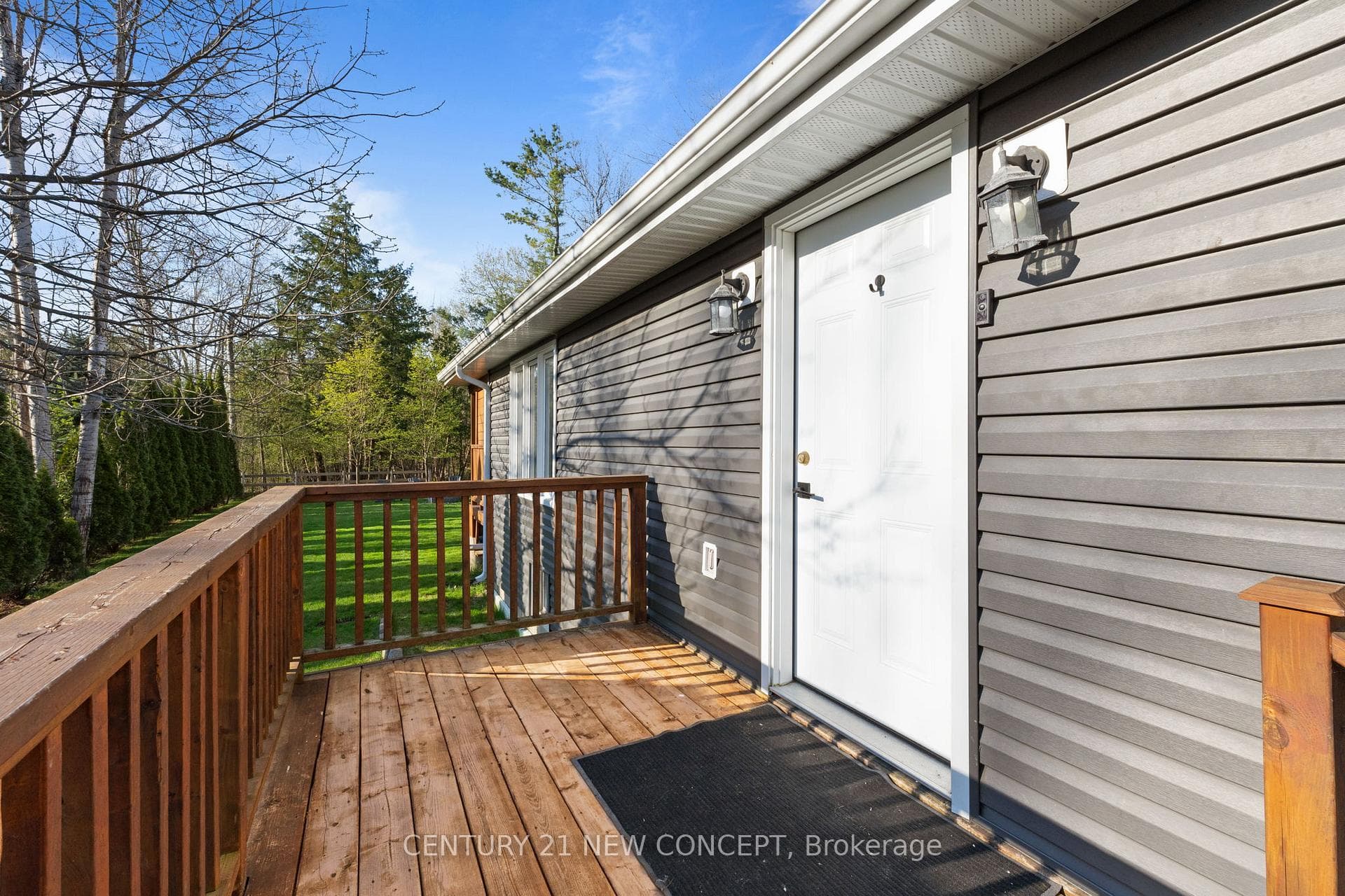 47 Sandra Drive photo 3