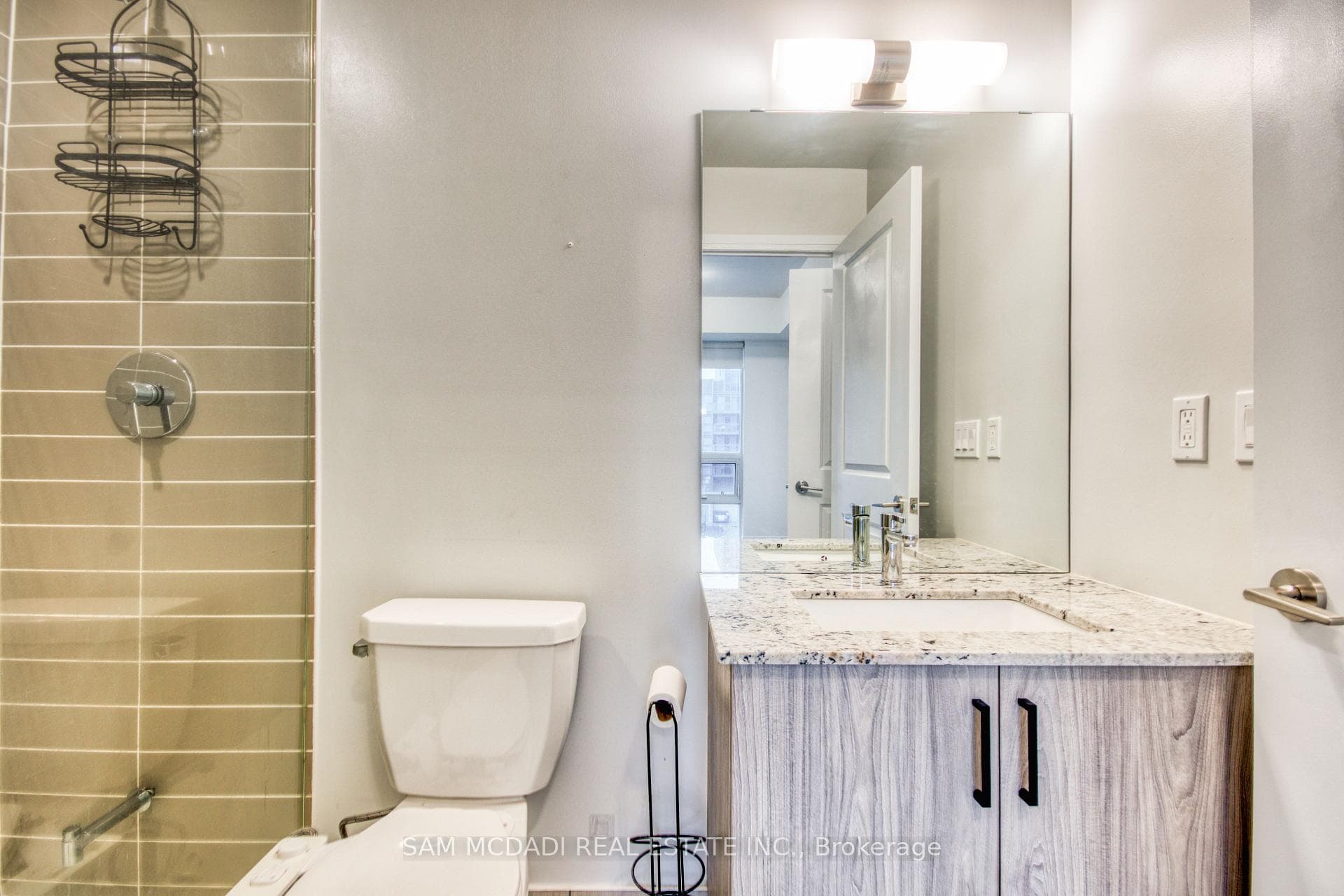 10 Meadowglen Place Unit 311 photo 12