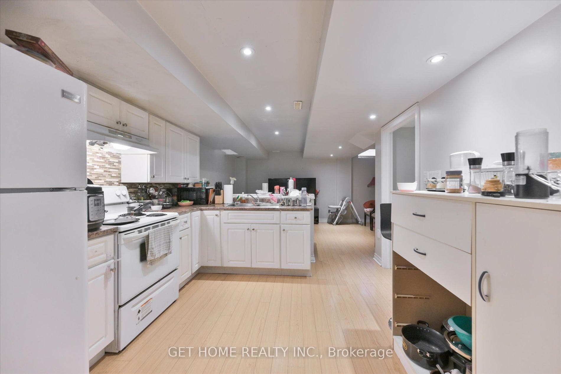 13 Sedgewick Circle photo 34