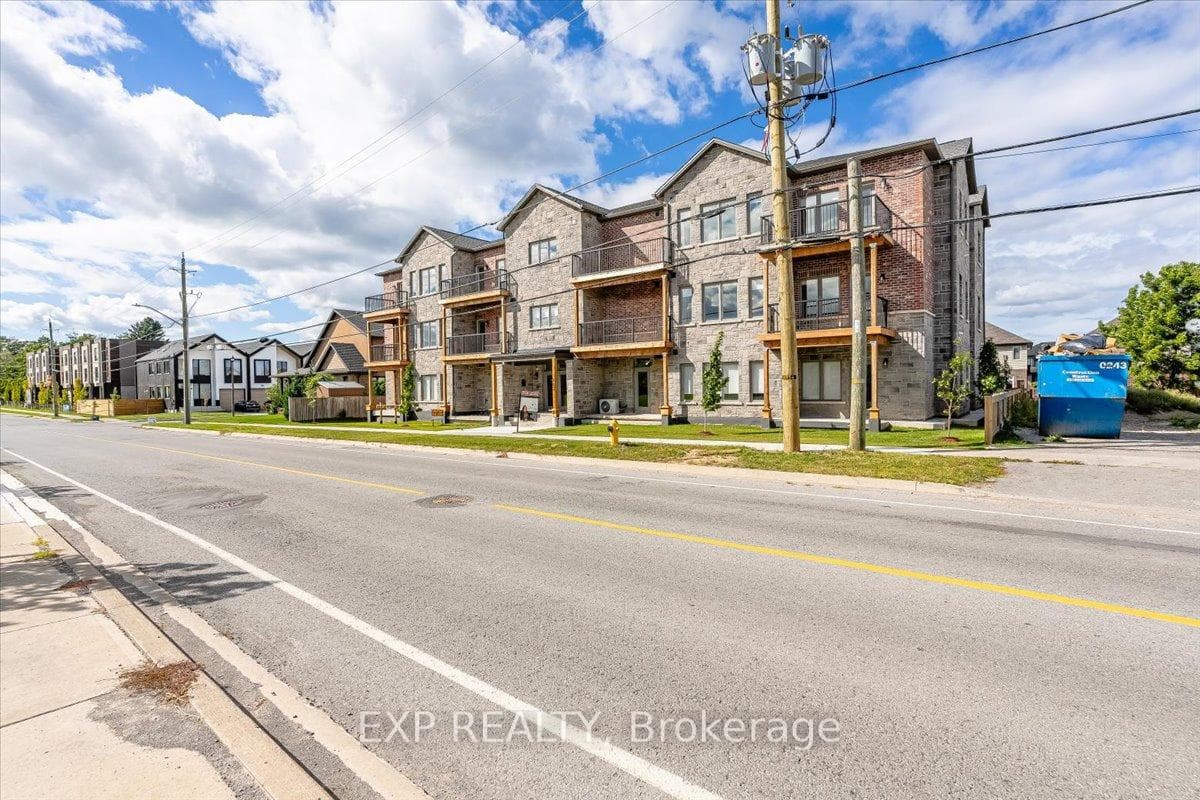 163 Port Robinson Road Unit 201 photo 1