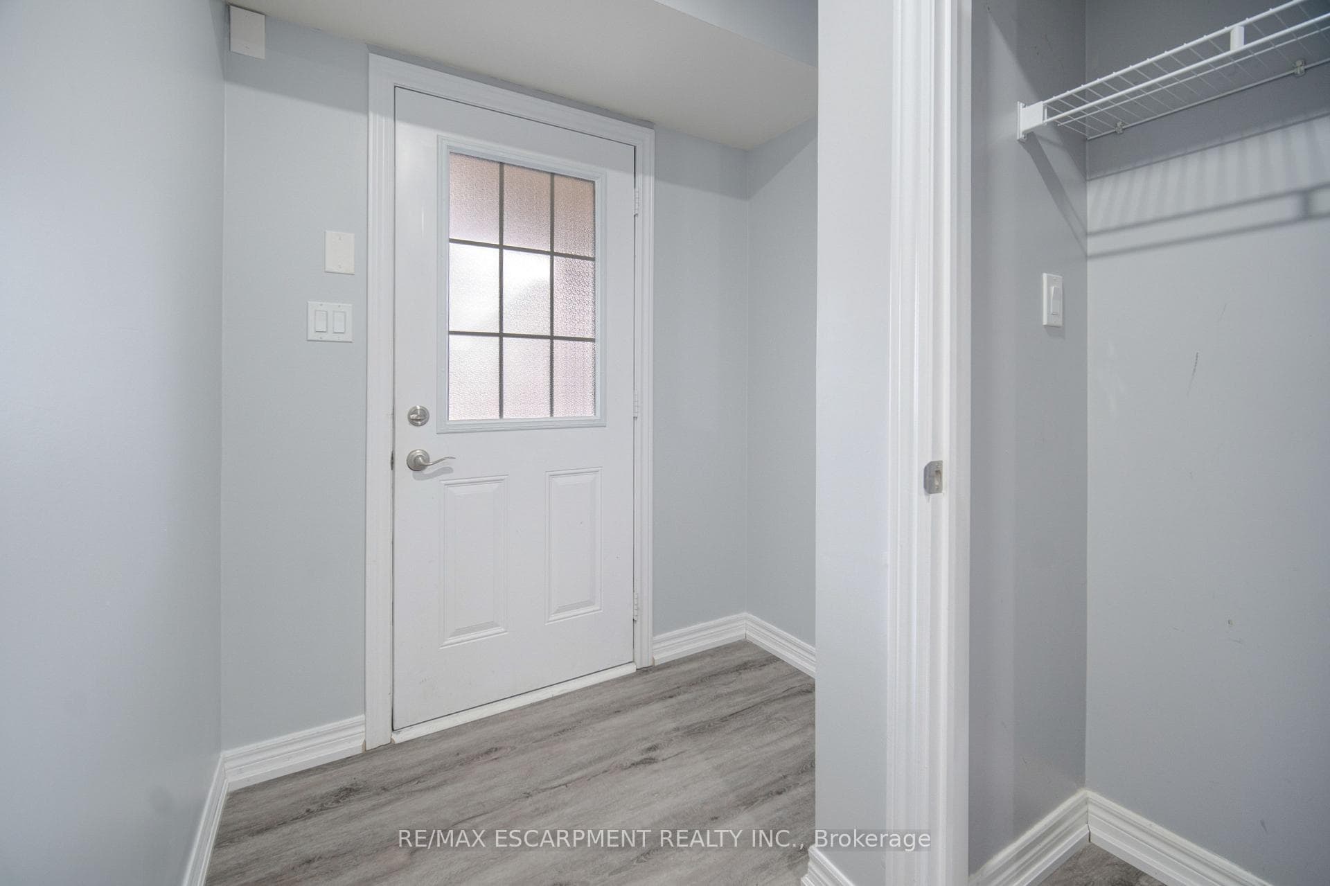 404 Linden Drive photo 5