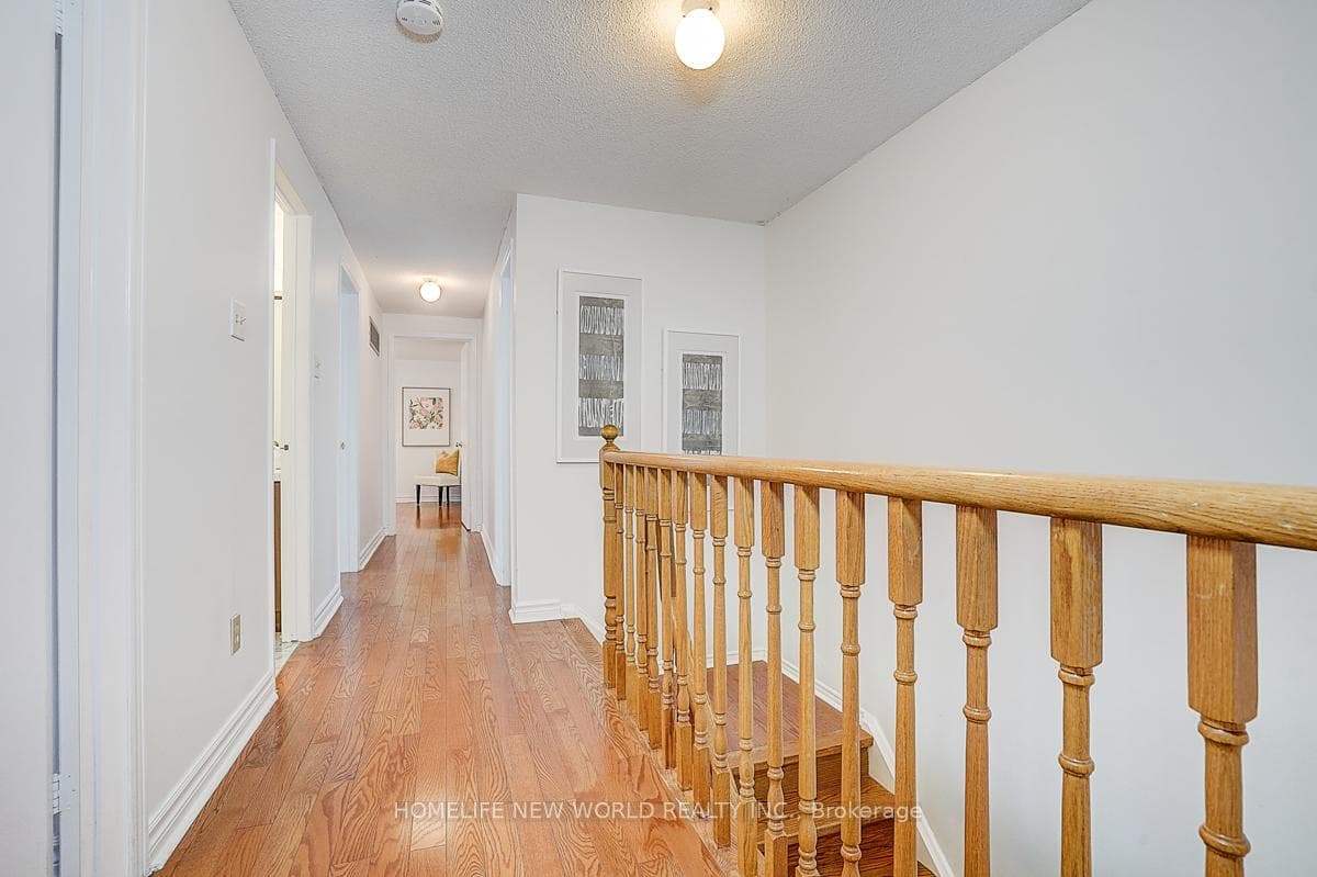 75 Enchanted Hills Crescent photo 20