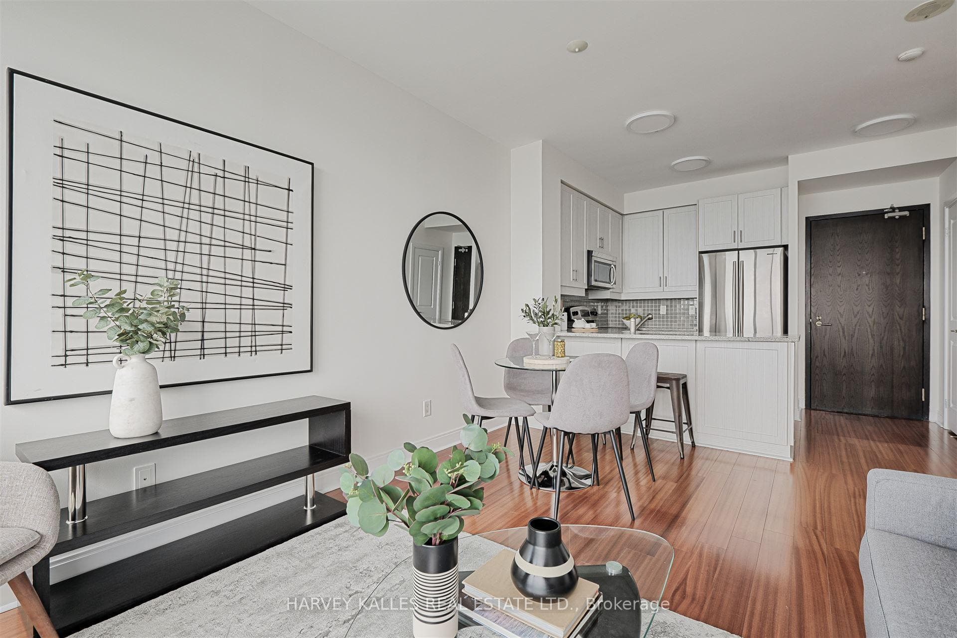 18 Yorkville Avenue Unit 2906 photo 17