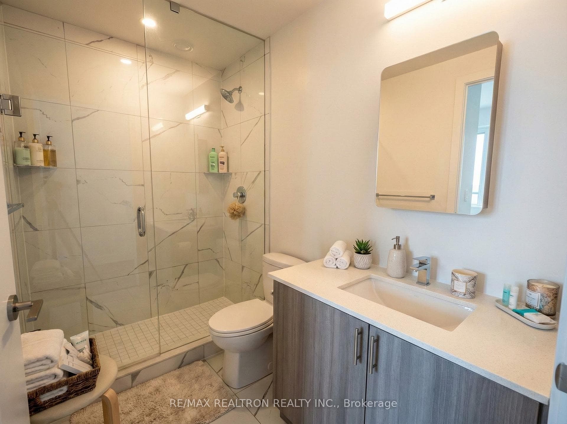 15 Ellerslie Avenue Unit 2611 photo 8