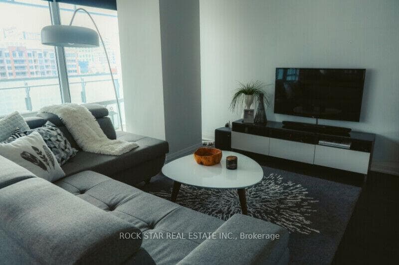 80 John Street photo 7
