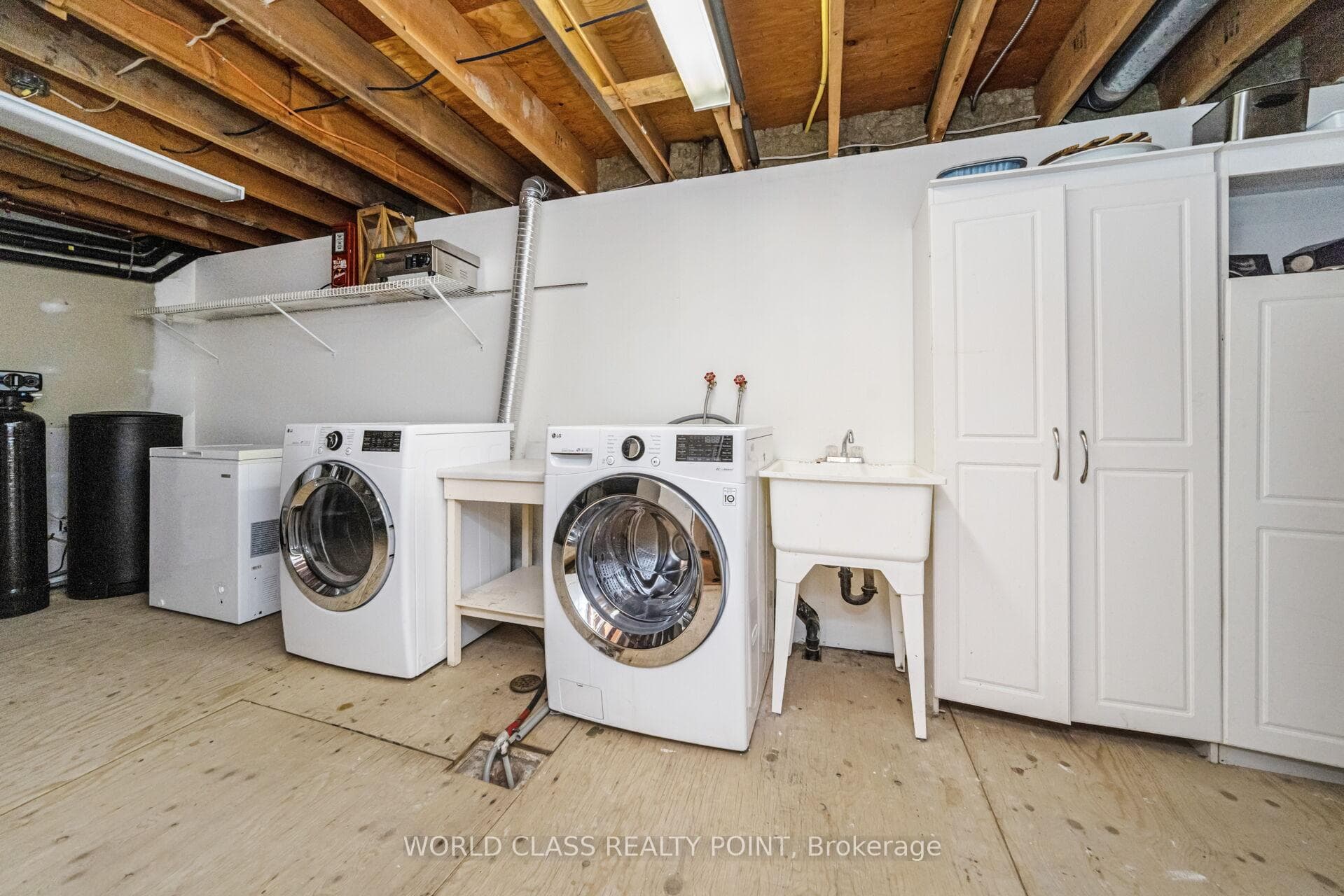 115 Marie Street photo 44