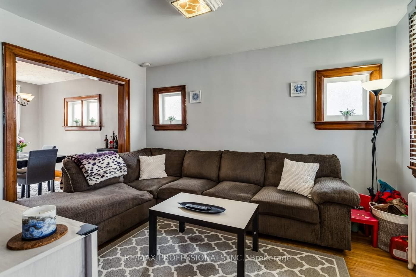 155 Aileen Avenue photo 6