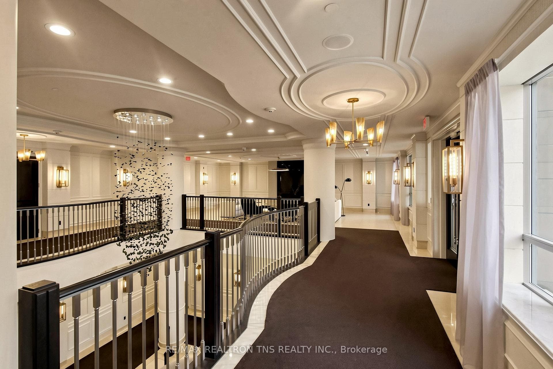10101 Yonge Street Unit 313 photo 9