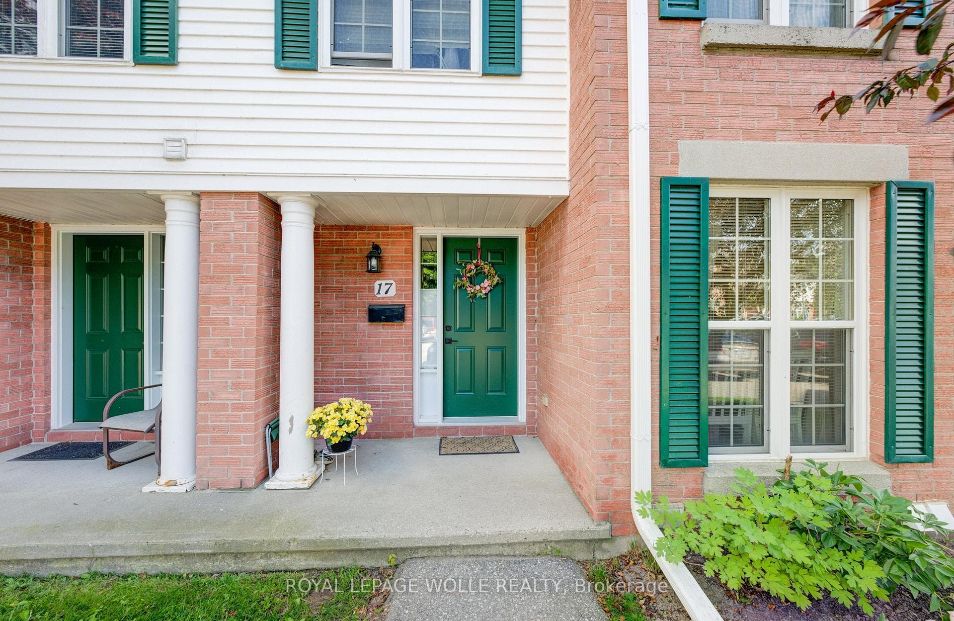 465 Woolwich Street Unit 17 photo 3