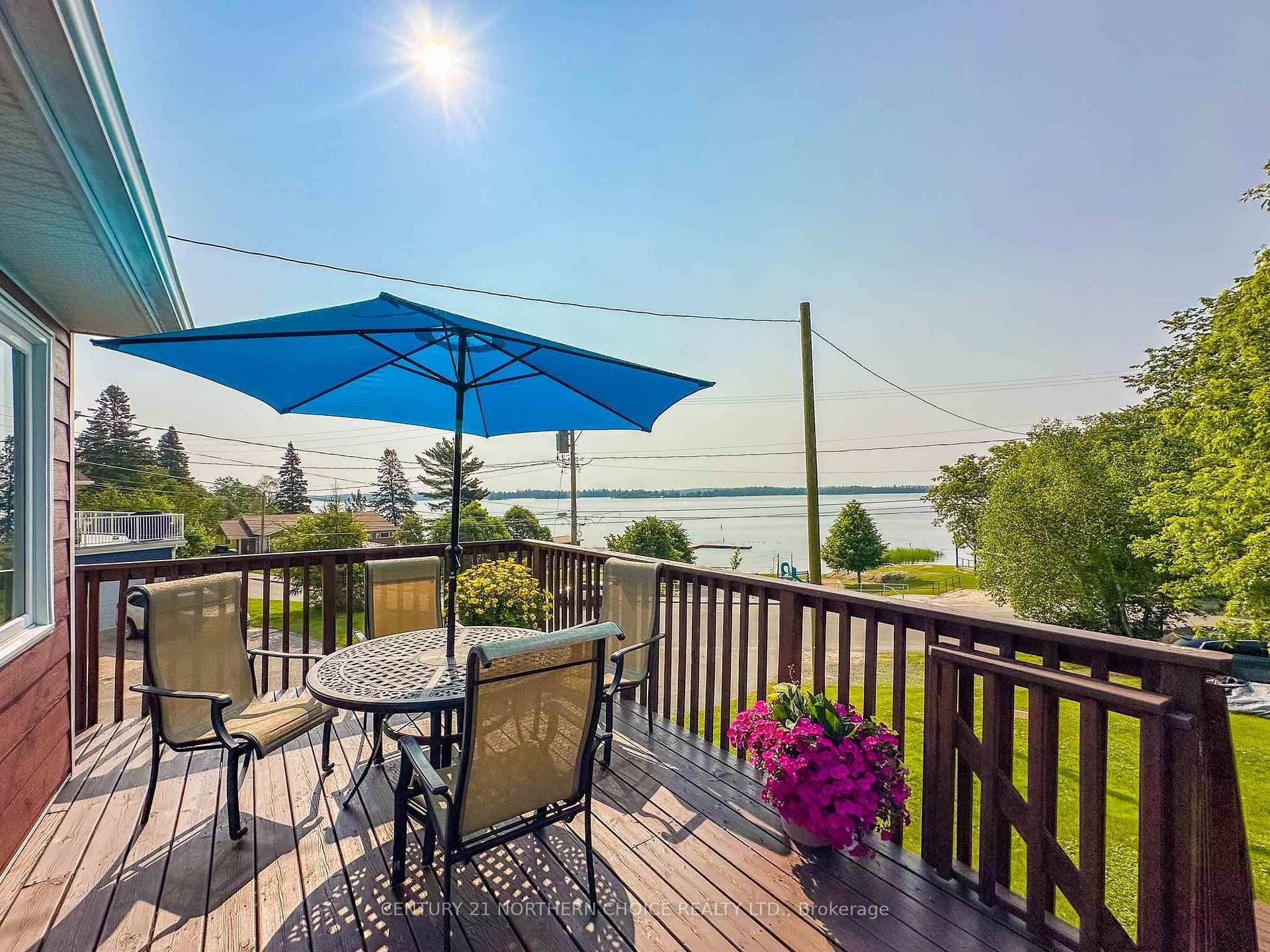 1014 BEACH ROAD photo 3