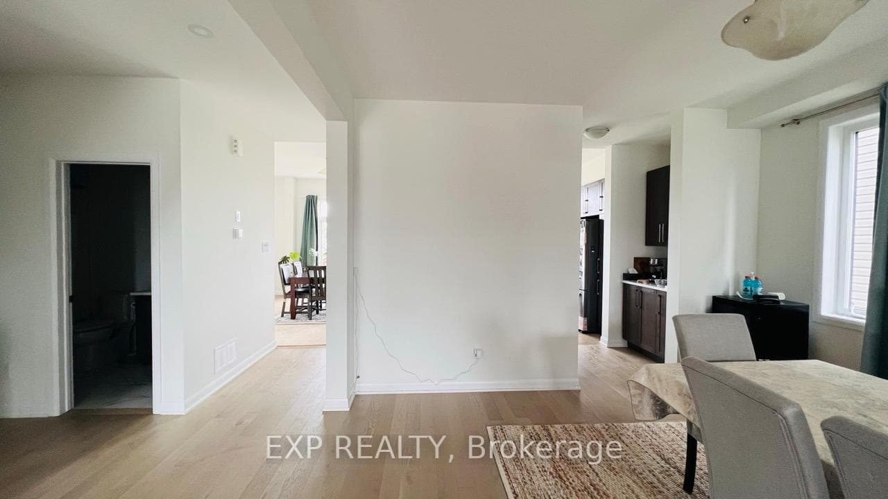 747 Coast Circle photo 7