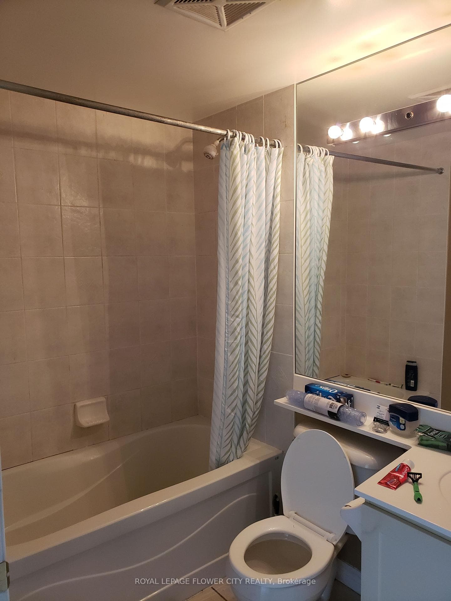 88 Promenade Circle Unit 403 photo 8