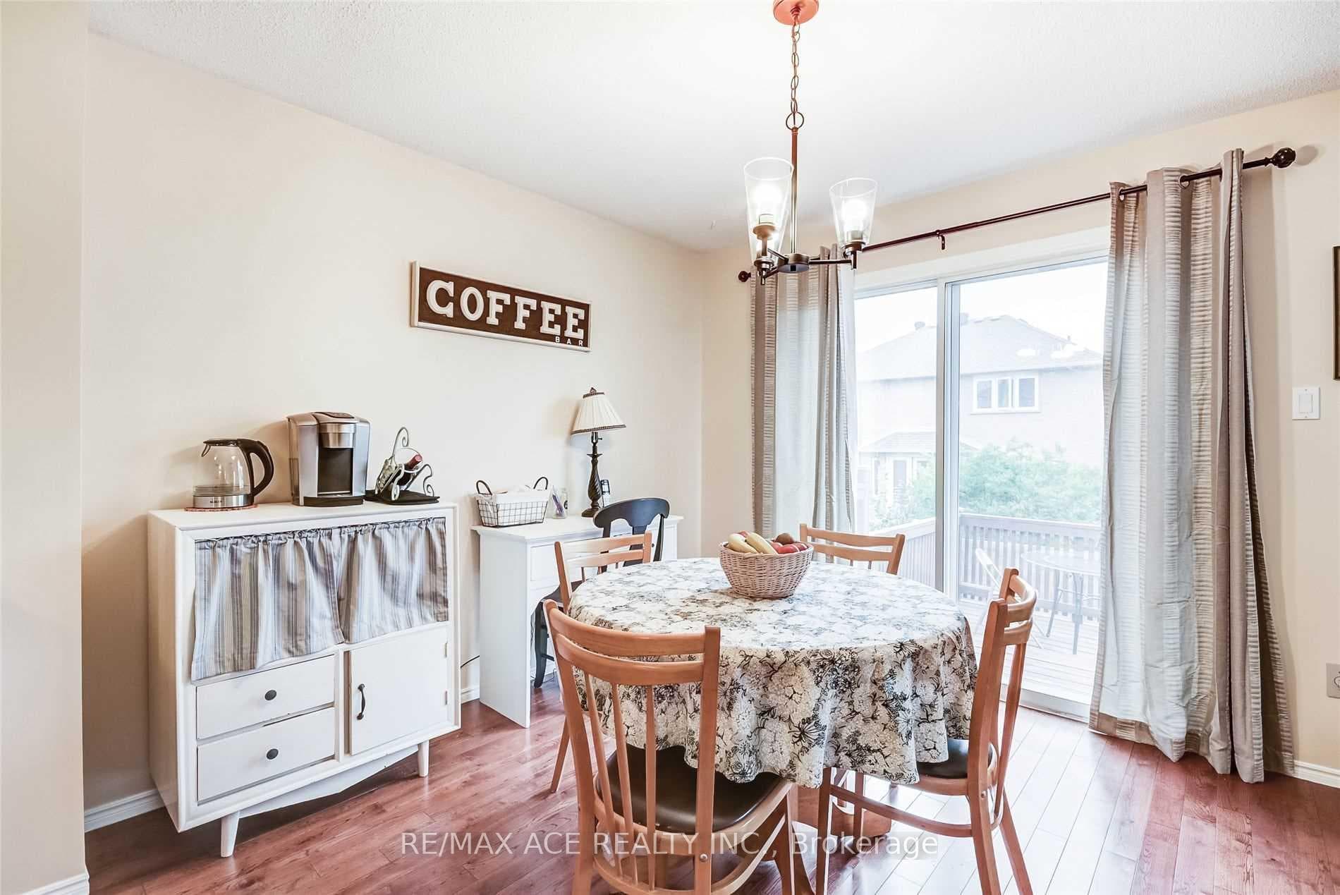 161 Heale Avenue Unit Main photo 14