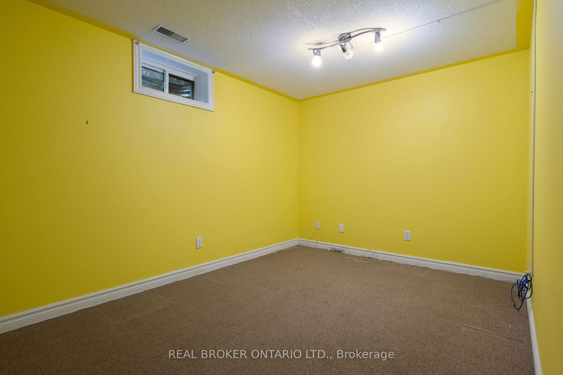 21 Jackson Court photo 25