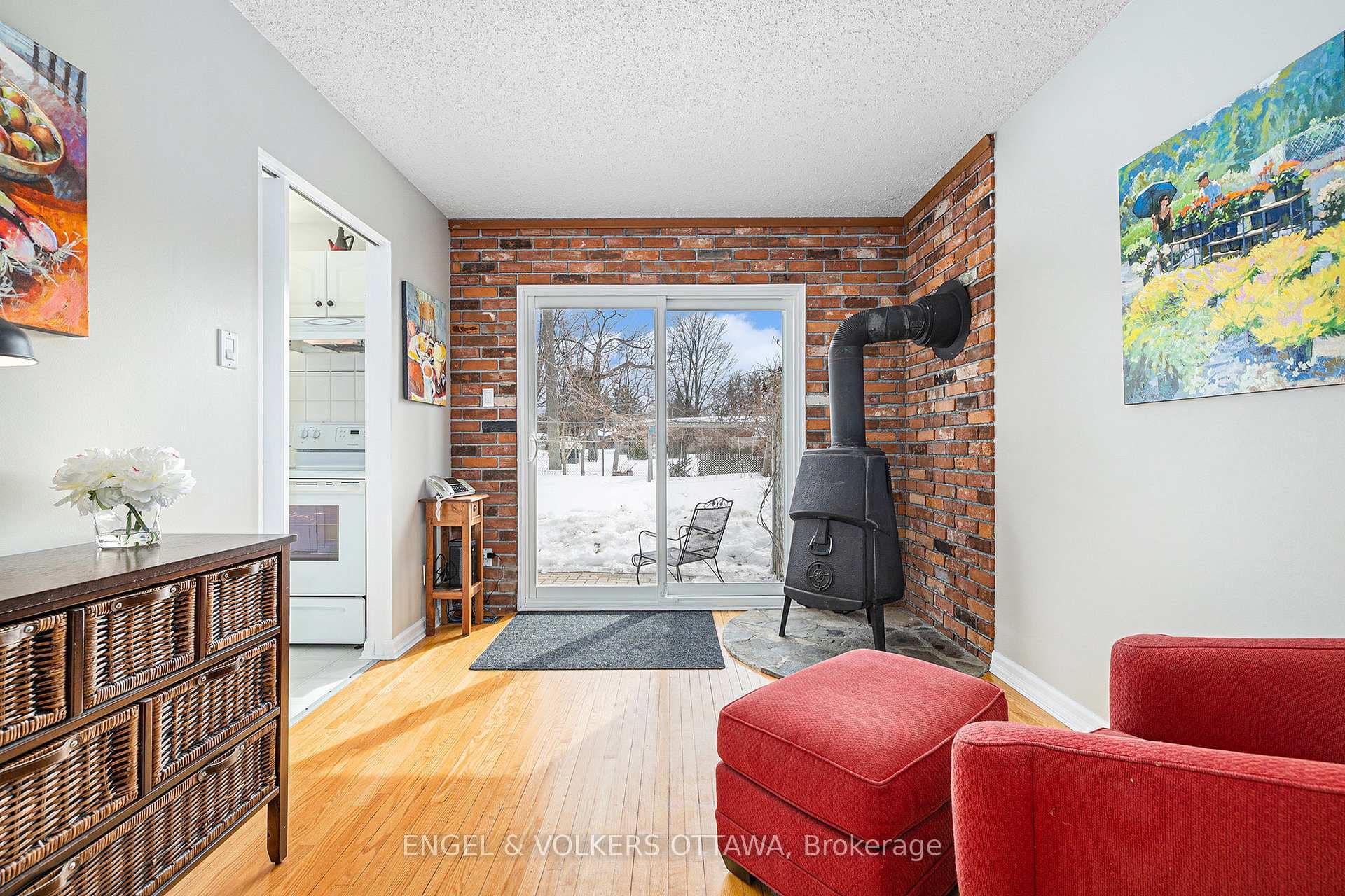 12 Woodburn Drive photo 17